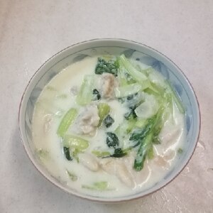 小松菜と鶏肉のクリーム煮